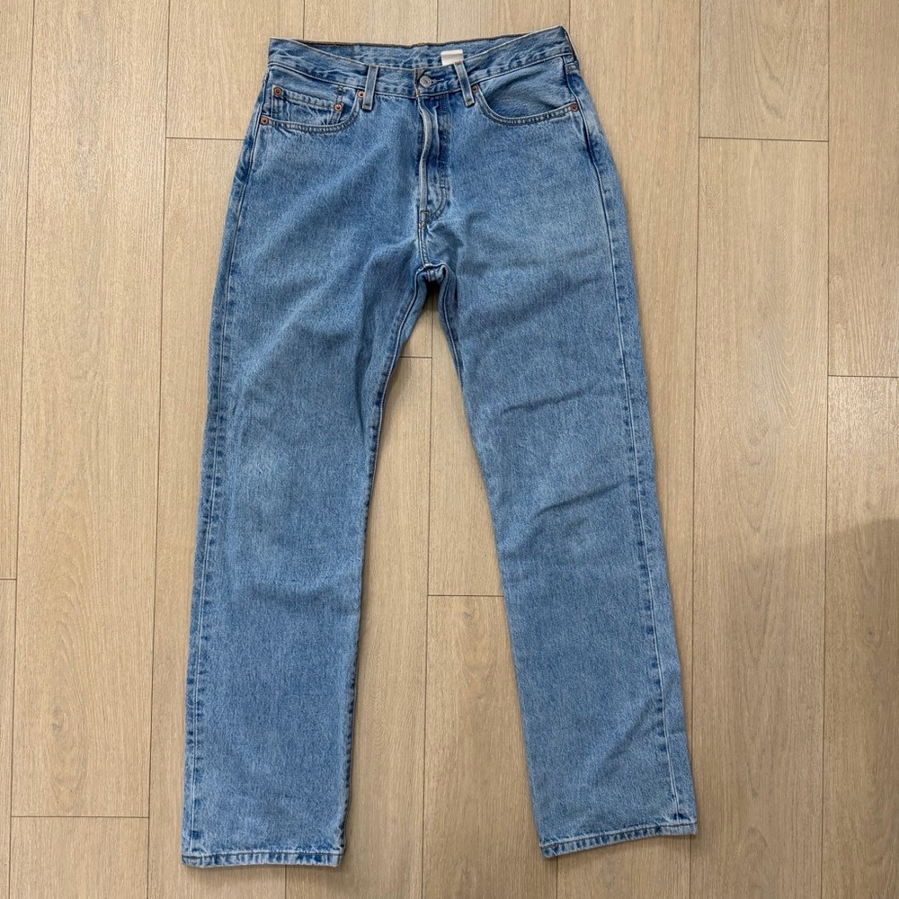 Levi's Light Blue Straight Jeans